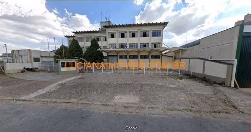 Galpão/Depósito/Armazém para aluguel possui 2600 metros quadrados