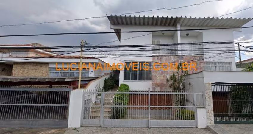 Sobrado para venda tem 170 metros quadrados com 3 quartos em Vila Hamburguesa - São Paulo - SP