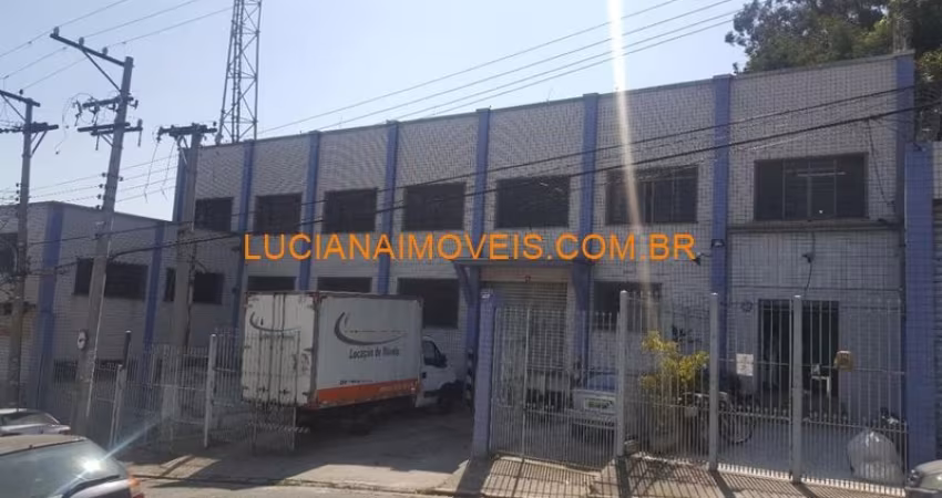 PREDIO COMERCIAL NA VILA CARBONE - DE 1780 M²