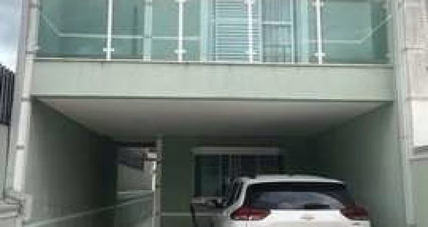 Sobrado Padrão para Venda