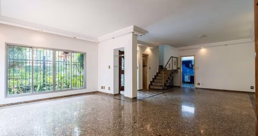 Casa com 3 quartos à venda na Avenida Itacira, 313, Planalto Paulista, São Paulo