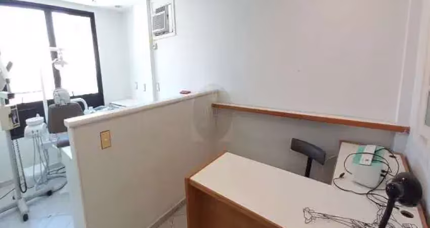 Sala comercial à venda na Estrada dos Três Rios, 200, Freguesia (Jacarepaguá), Rio de Janeiro