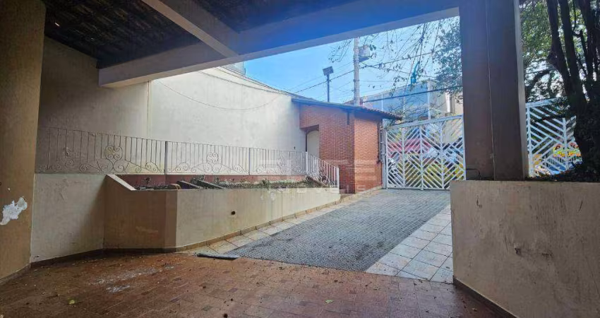 Sobrado com 3 dormitórios para alugar, 317 m² por R$ 12.575,38/mês - Vila Bastos - Santo André/SP