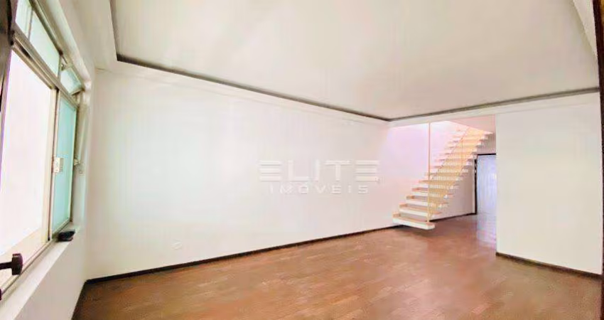 Sobrado com 3 dormitórios à venda, 205 m² por R$ 720.000,00 - Jardim - Santo André/SP