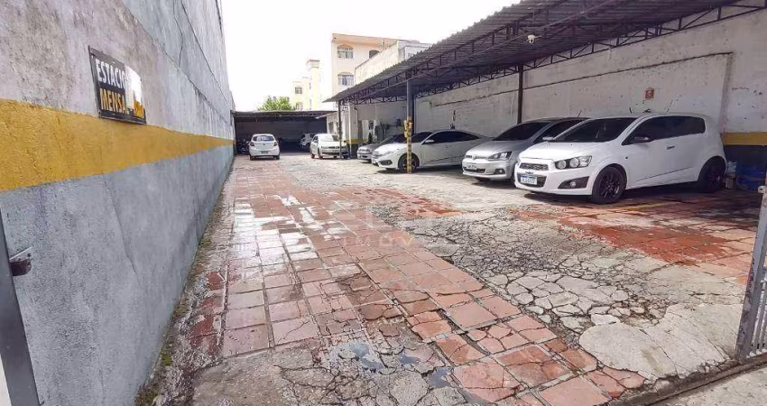 Terreno plano com 390 m²  localização privilegiada.