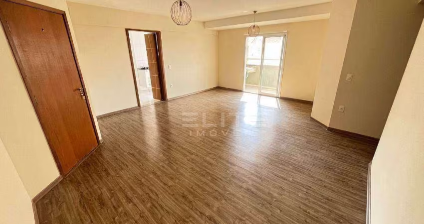 Apartamento com 3 dormitórios para alugar, 108 m² por R$ 4.264,89/mês - Campestre - Santo André/SP
