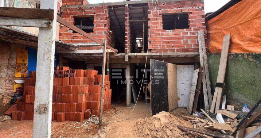 Sobrado com 3 dormitórios à venda, 131 m² por R$ 650.000,00 - Vila Alice - Santo André/SP
