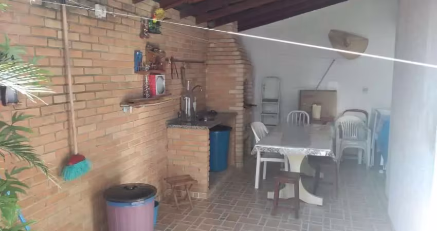Sobrado com 3 suítes  à venda, 200 m² por r$ 750.000 - jardim stella - próximo do assaí pereira barreto ,  santo andré/sp