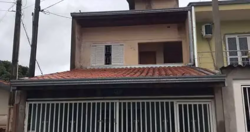 Sobrado à venda no bairro Jardim Santana - Hortolândia/SP