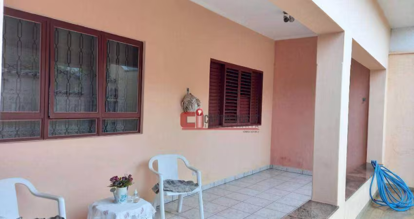 Casa com 3 dormitórios à venda, 200 m² por R$ 630.000,00 - Jardim Mauá II - Jaguariúna/SP