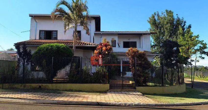 Casa com 4 dormitórios à venda, 290 m² por R$ 1.300.000,00 - Parque Residencial Imigrantes - Holambra/SP