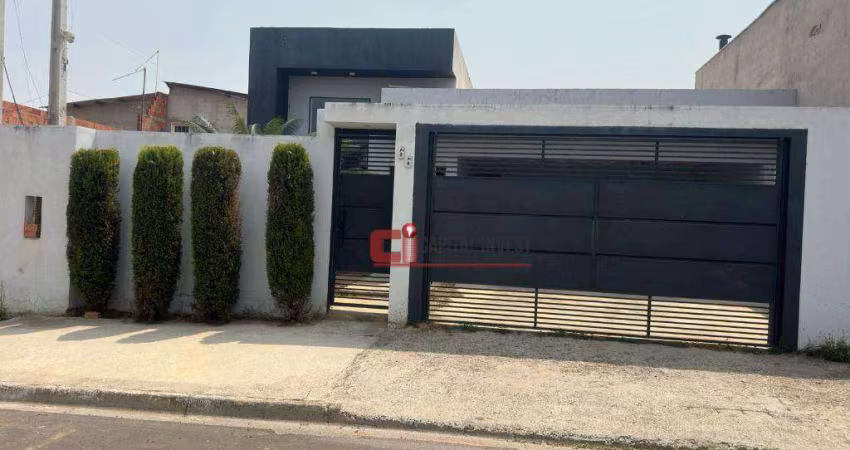 Casa com 3 dormitórios à venda, 159 m² por R$ 550.000,00 - Jardim Primavera - Jaguariúna/SP