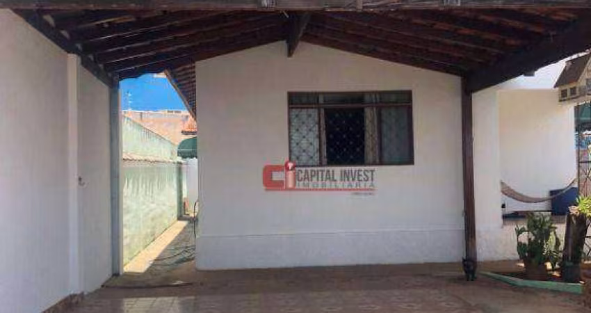Casa com 2 dormitórios à venda, 180 m² por R$ 700.000 - Nova Jaguariúna - Jaguariúna/SP