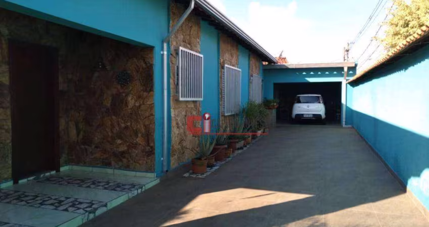 Casa com 3 dormitórios à venda, 197 m² por R$ 690.000 - Jardim Mauá II - Jaguariúna/SP
