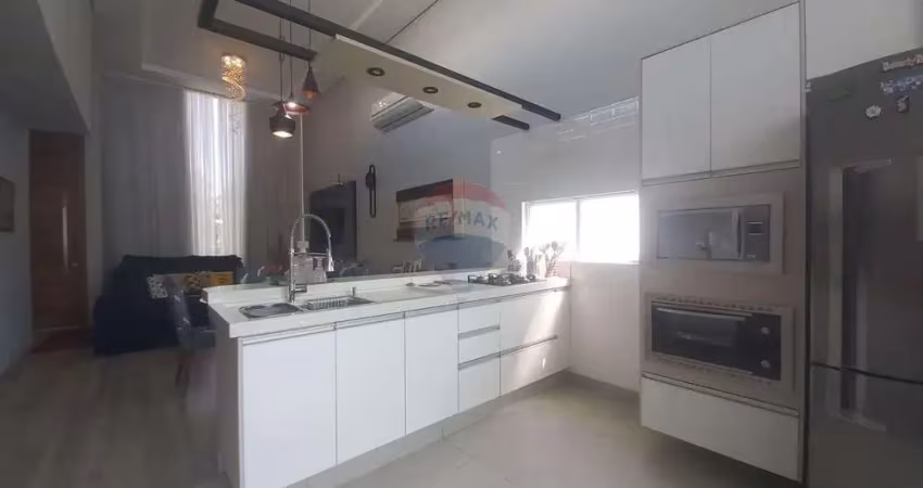 Casa de alto padrão para locação em Condomínio Fechado na região de Mogi das Cruzes