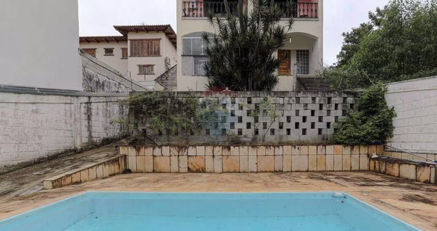 Sobrado para venda com 600,00 m² de terreno, três suítes sendo uma com closet na Vila Oliveira - Mogi das Cruzes-SP