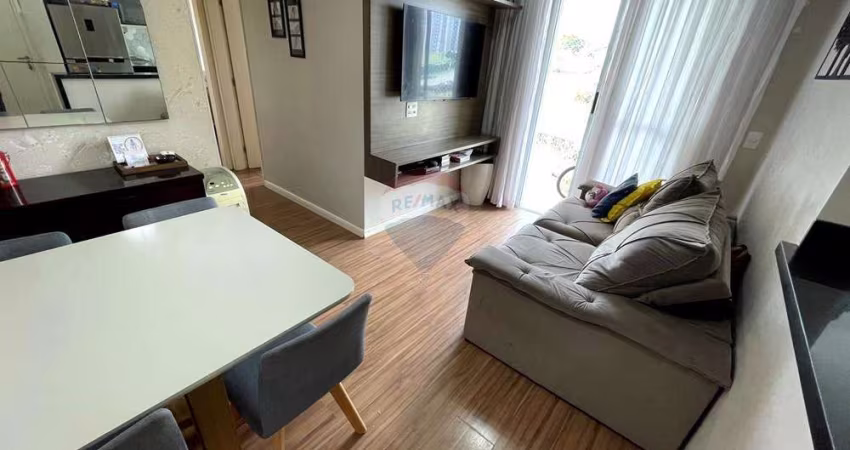 Apartamento à venda com 48 m² reformado, dois dormitórios, no Condomínio Único Mogi, na Vila Mogilar - Mogi das Cruzes-SP