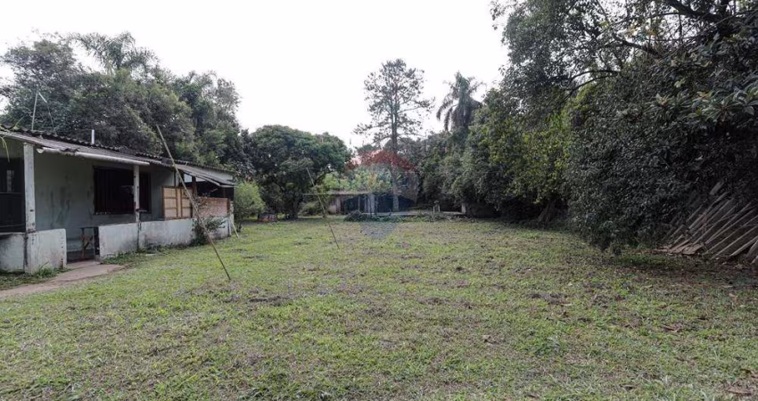 Terreno - área com 2.450m à venda em Suzano.