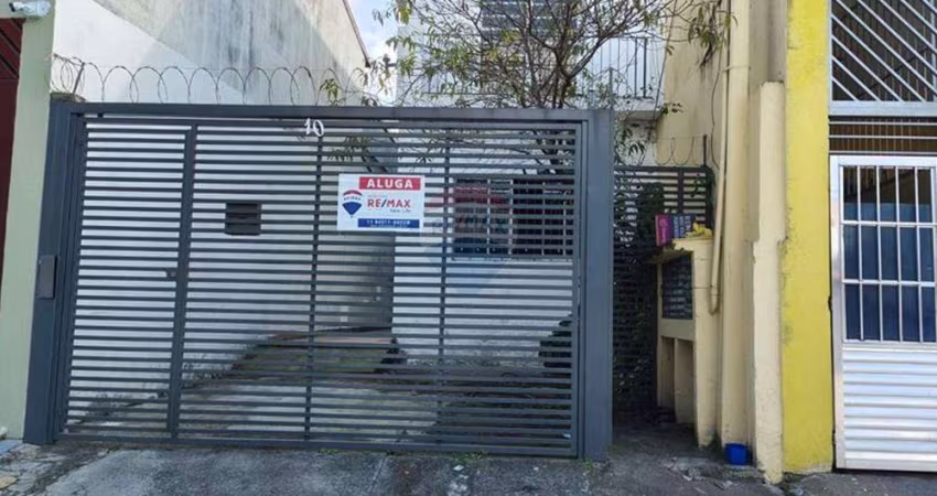 CASA COM 3 DORMITÓRIOS PARA LOCAÇÃO - VILA NOVA CINTRA