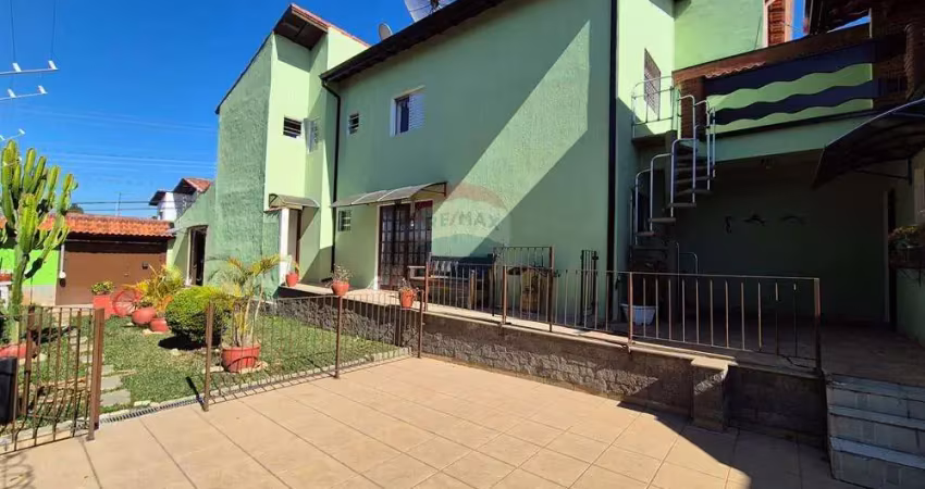 Casa para alugar na vila suissa com 3 quartos, 3 vagas de garagem e amplo quintal!