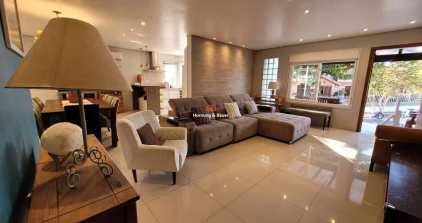 Casa em Campo Bom com 160m2 privativos - Bairro tradicional próximo ao centro