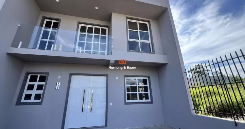 Sobrado novo à venda em Estância Velha no bairro Lago Azul
