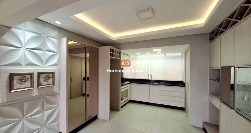 Apartamento com 3 dormitórios e sacada no Bairro Patria Nova em Novo Hamburgo.