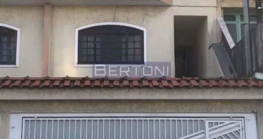 Vende-se sobrado com 03 dormitórios, 01 suíte, 03 vagas em vila santa luzia  taboão são bernardo do campo