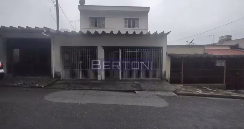 Vende-se  sobrado com 03 dormitórios 02 vagas em vila santa luzia são bernardo do campo