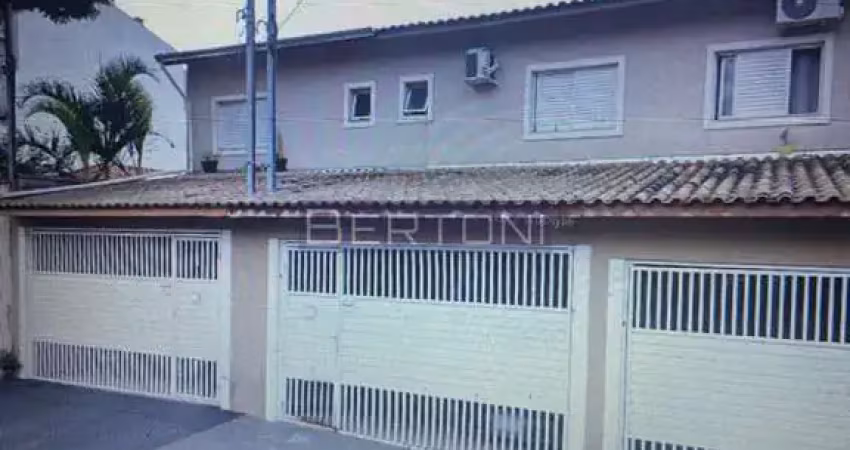 Vende-se sobrado com 02 dormitórios, 02 vagas em jardim santo antônio  -  santo andré