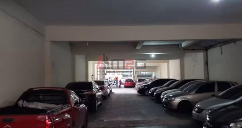Barracão / Galpão / Depósito à venda na Rua Roma, 587, Lapa, São Paulo