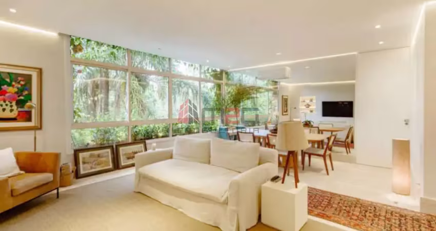 Maravilhoso apartamento no Jardim Paulista