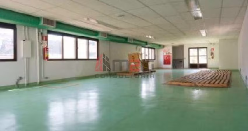 Prédio Comercial na Vila Anglo