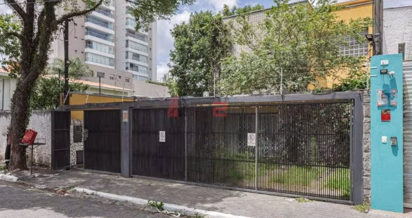 Lindo Sobrado à Venda e Locação no Brooklin