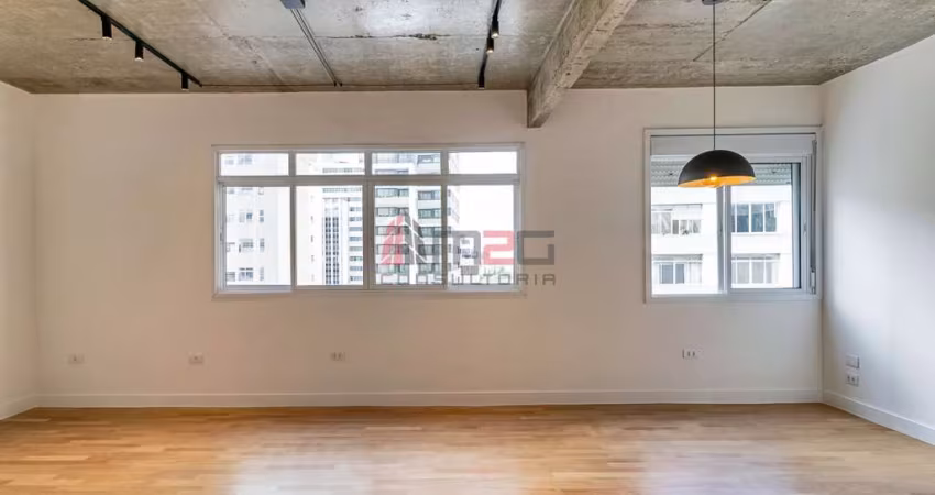Apartamento totalmente reformado na Consolação