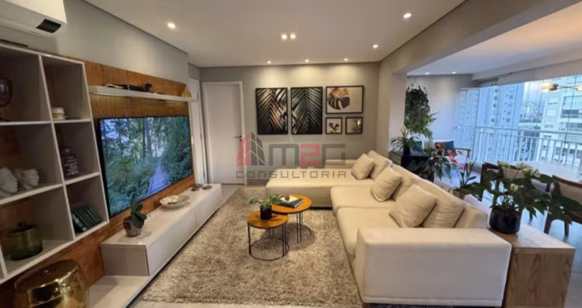 Apartamento na Vila Anastácio