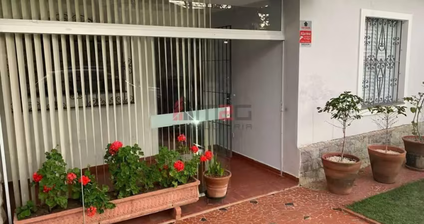 Casa comercial com 4 salas para locação na vila romana
