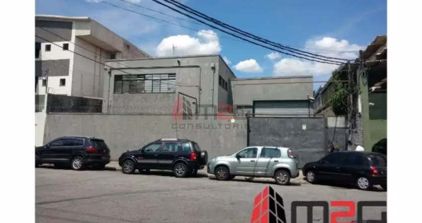 Galpão à venda ou locação no bairro da Água Branca.