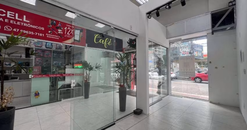 Sala comercial com 13 m²  no Centro - Itajaí/SC