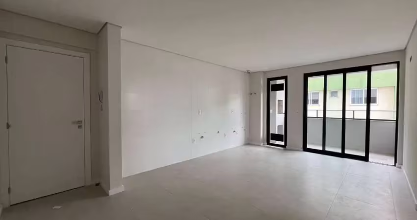 Apartamento com 2 dormitórios no bairro dom bosco - itajaí/sc