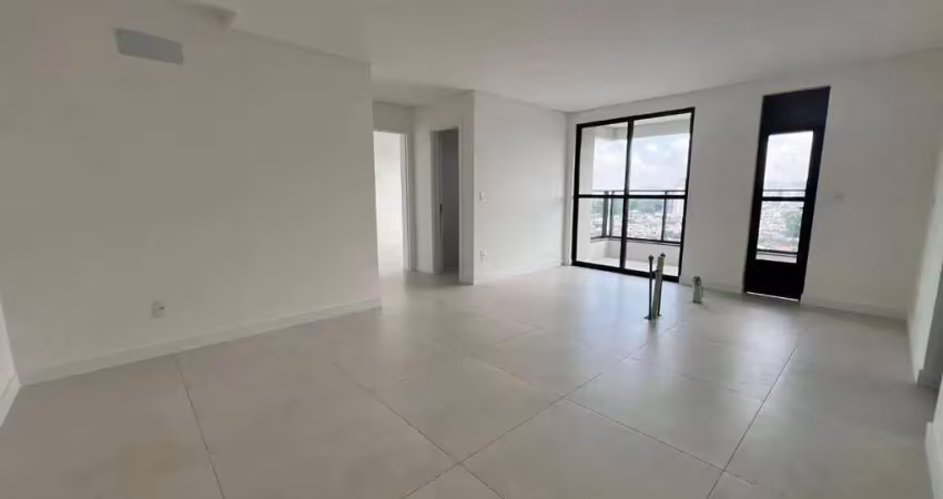 Apartamento com 2 dormitórios no bairro são judas - itajaí/sc