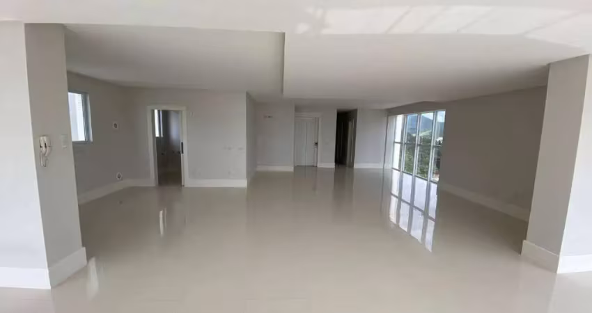 Apartamento com 4 dormitórios no centro - balneário camboriú/sc