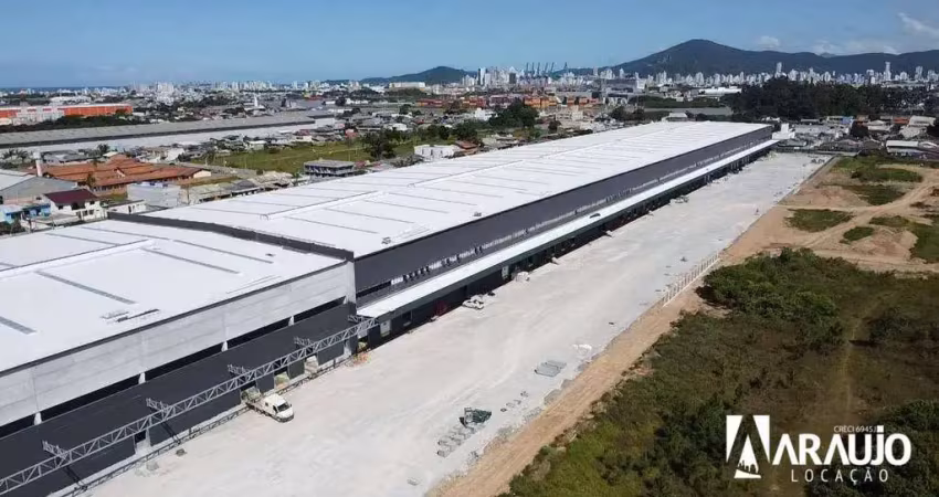 Galpão para alugar, 5067 m² por r$ 165.842,91/mês - machados - navegantes/sc