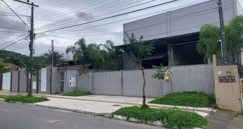 Galpão para alugar, 180 m² por R$ 7.000/mês - Nova Esperança - Balneário Camboriú/SC
