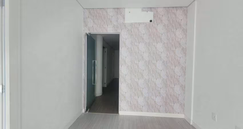 SALA COMERCIAL NO CENTRO  DA CIDADE