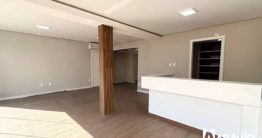Sala comercial com 2 salas para alugar na Avenida Prefeito José Juvenal Mafra, 42, Centro, Navegantes
