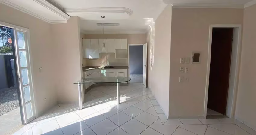 Casa com 2 quartos para alugar na Rua Henry Pedro Deitos, 86, Dom Bosco, Itajaí