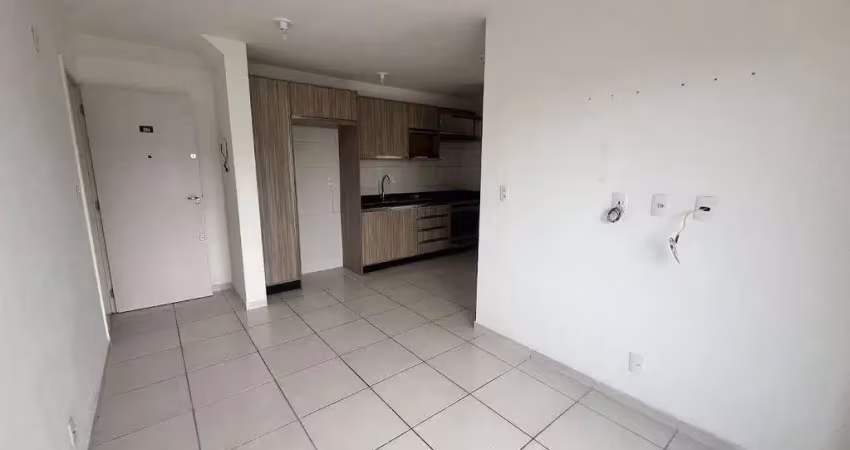 Apartamento com 2 dormitórios para alugar em itaipava