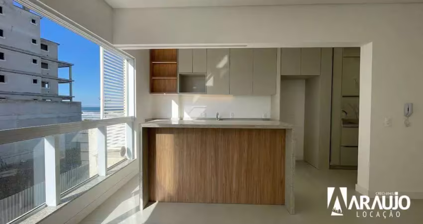 Apartamento com 02 suítes para alugar em navegantes