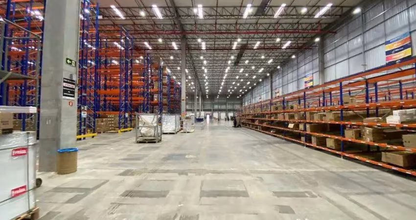 Galpão de 1700 m² para alugar no  espinheiros - itajaí